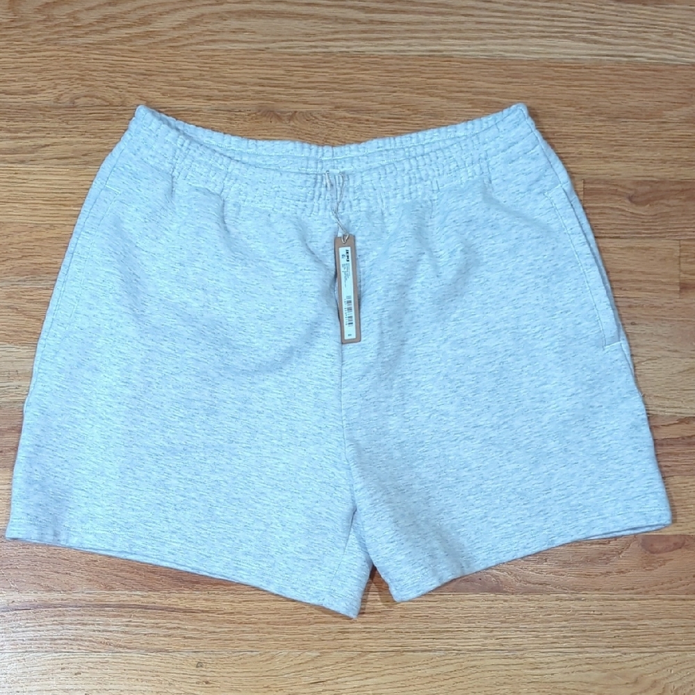 SKIMS Light Heather Gray Cotton Fleece Boyfriend Short